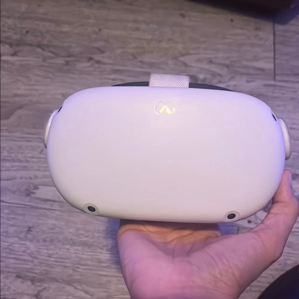 Urge White VR Charging Dock
